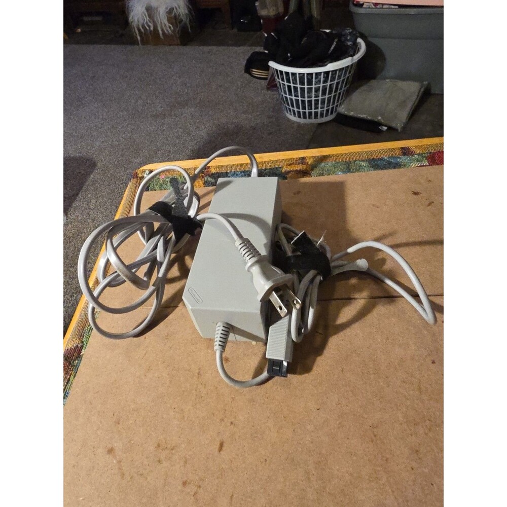 Genuine OEM Nintendo Wii Power Supply AC Adapter Cord Cable RVL-002 TESTED
